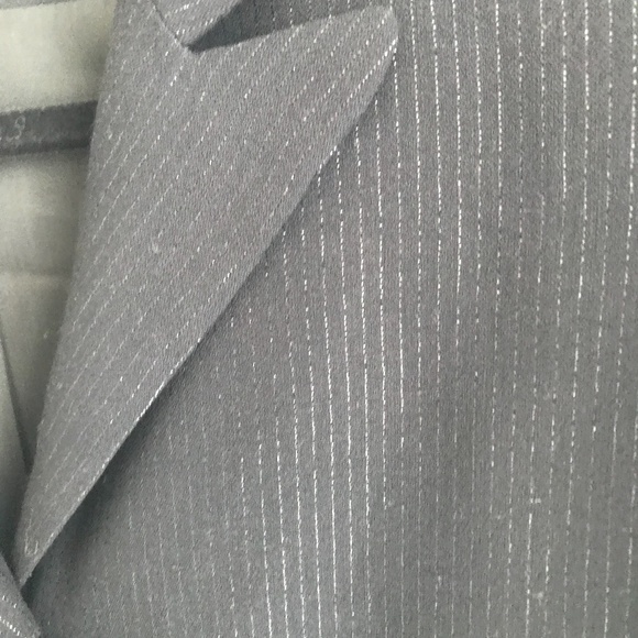 Ann Taylor Black Metalic Silver Jacket. 8 - Picture 3 of 5